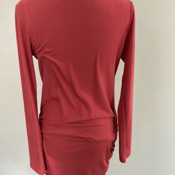 Due Time Maternity Coral Red Long Sleeve Ribbed Wrap Dress Medium - Picture 3 of 7
